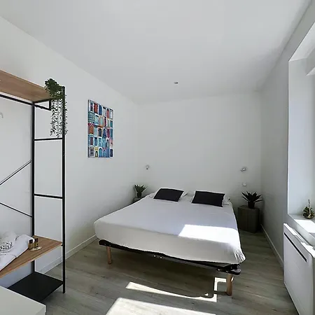 Appartement Eclat St N1, 6 Pers, Moderne, Wifi, Parking, Proche Vienne