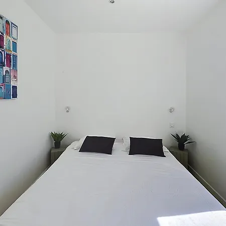 Appartement Eclat St N1, 6 Pers, Moderne, Wifi, Parking, Proche Vienne